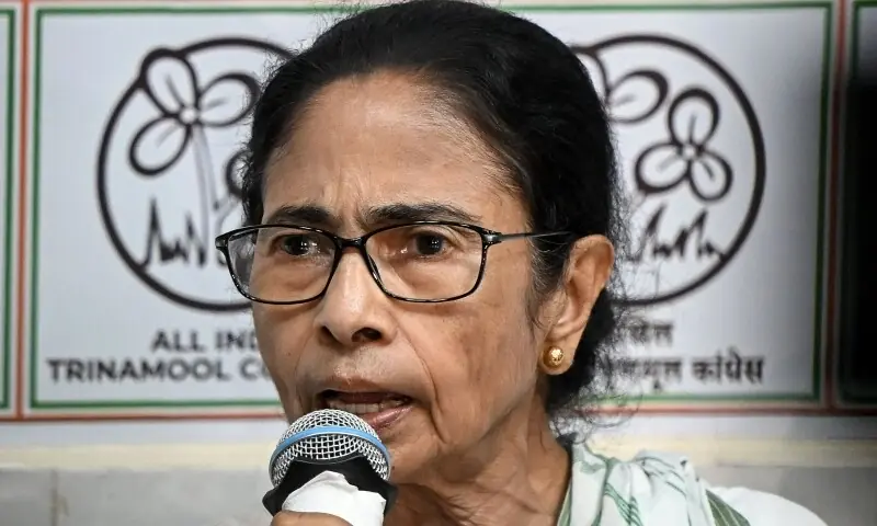 Indian CM Refuses to Resign After Election Defeat to Modi’s BJP