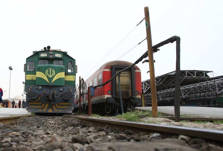 Pakistan, Iran discuss Taftan–Zahedan railway route