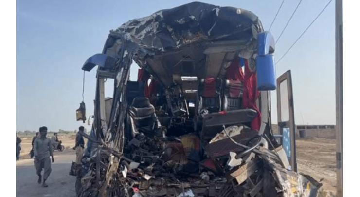 Tragedy in Jhal Magsi: 7 Killed, Including Woman and Child, as Passenger Coach Overturns
