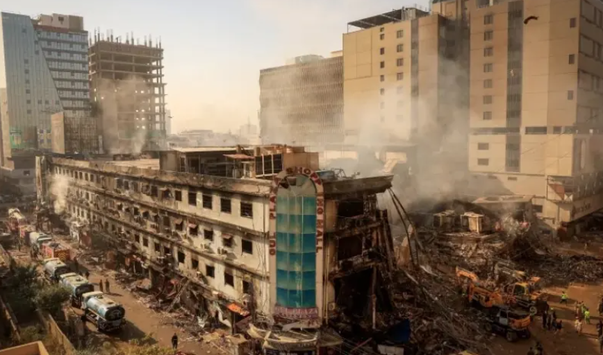 Judicial Commission Opens Public Probe into Gul Plaza Tragedy in Karachi