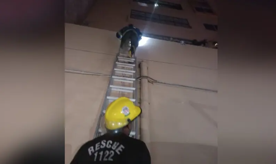 Around 150 Rescued from Karachi High-Rise Fire in Baloch Colony