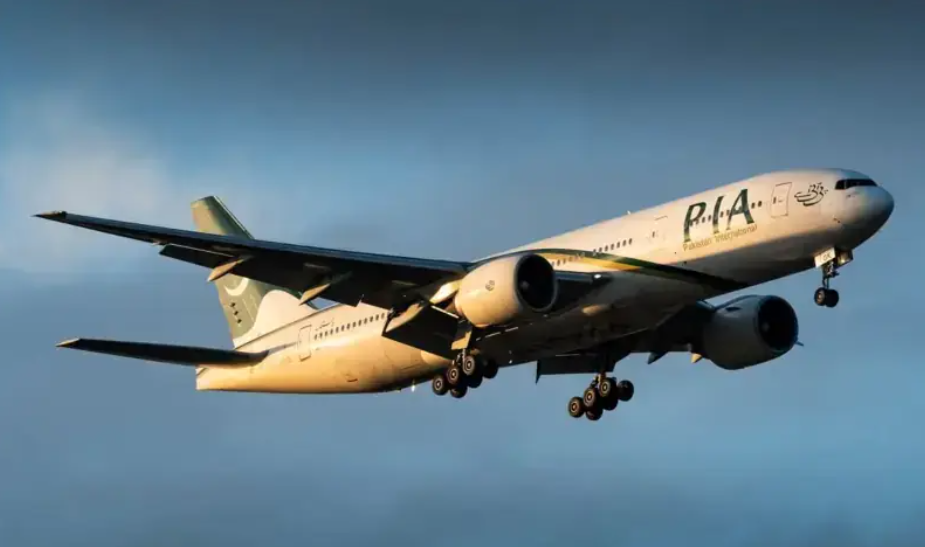 Pakistani Airlines Raise Fuel Surcharges Amid Gulf Crisis Disruptions