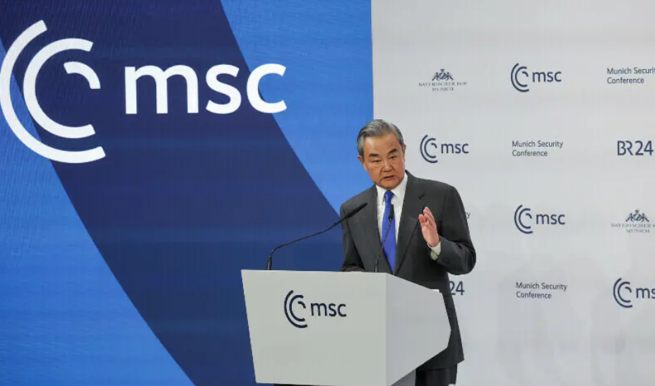 China Urges Pakistan and Afghanistan to Resolve Tensions Through Dialogue