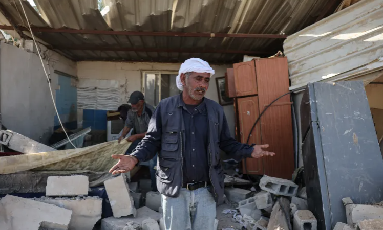 Israeli Settlers Force Palestinian Families to Leave Northern Jordan Valley