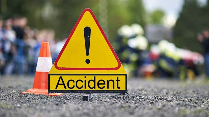 Fatal Highway Crash: Out-of-Control Trailer Crushes Police Mobile Van on Super Highway, Leaving Two Officers Dead