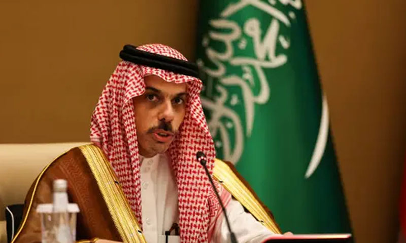 Saudi Warns Iran Military Response Isn’t Ruled Out After Strikes on Infrastructure