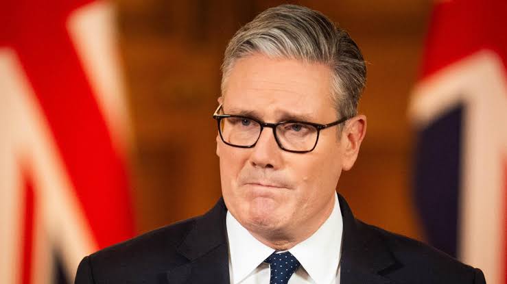Two Years After Landslide, Starmer Resigns Amid Intraparty Mutiny Following Burnham’s Return