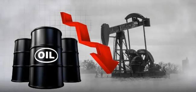 Global Oil Prices Drop 2% as U.S.-Iran Swiss Summit Concludes with Sanctions Relief Hopes