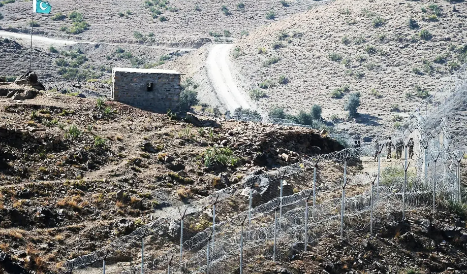 Pakistan Responds Forcefully to Unprovoked Firing by Afghan Taliban at Torkham and Tirah Border