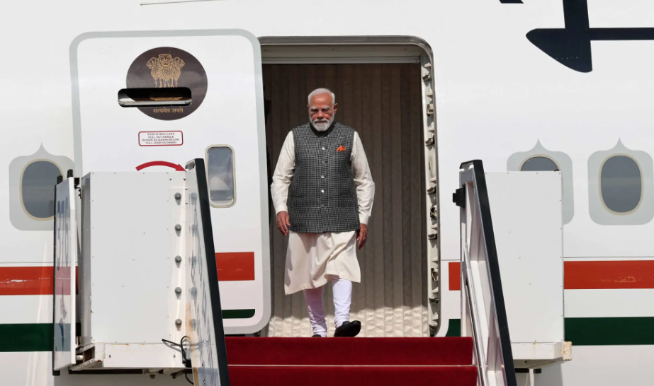 Modi Arrives in Israel to Deepen Ties Amid Opposition Criticism