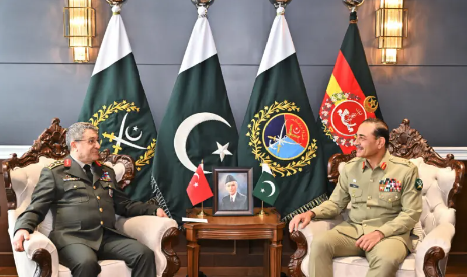 Pakistan and Turkiye Strengthen Defence Ties Amid Regional Security Talks